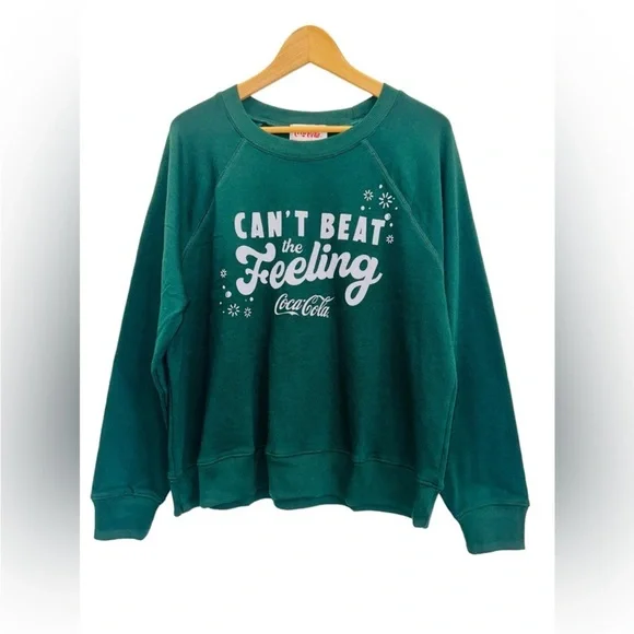 Wildfox Retro Green Can’t Beat the Feeling Coca Cola Graphic Print Coke Sweater - Picture 4 of 5